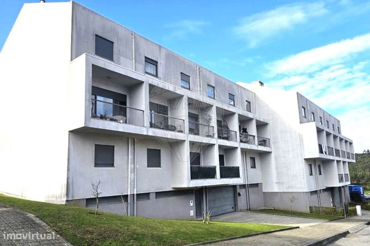 Moradia T2 para venda - Grande imagem: 2/21