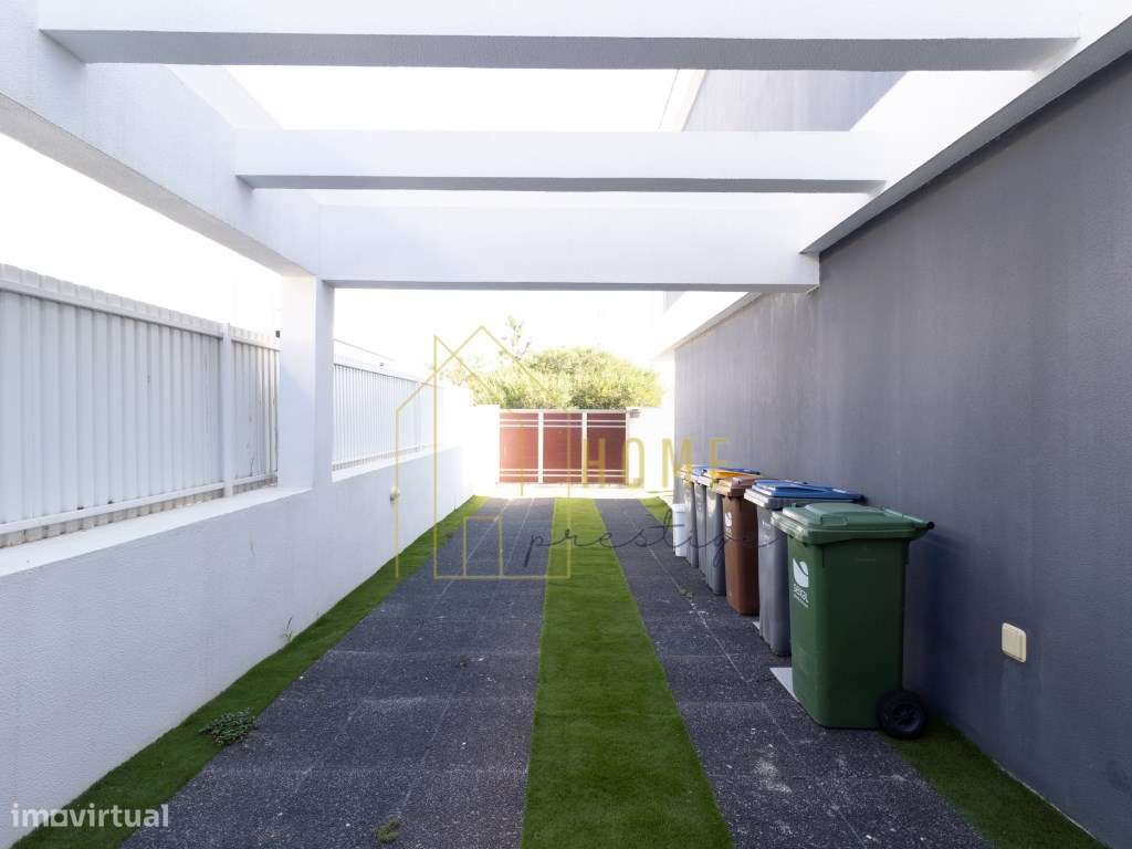 Moradia T4 com Piscina na Marisol - Conforto, Lazer e Proximidade d...-34