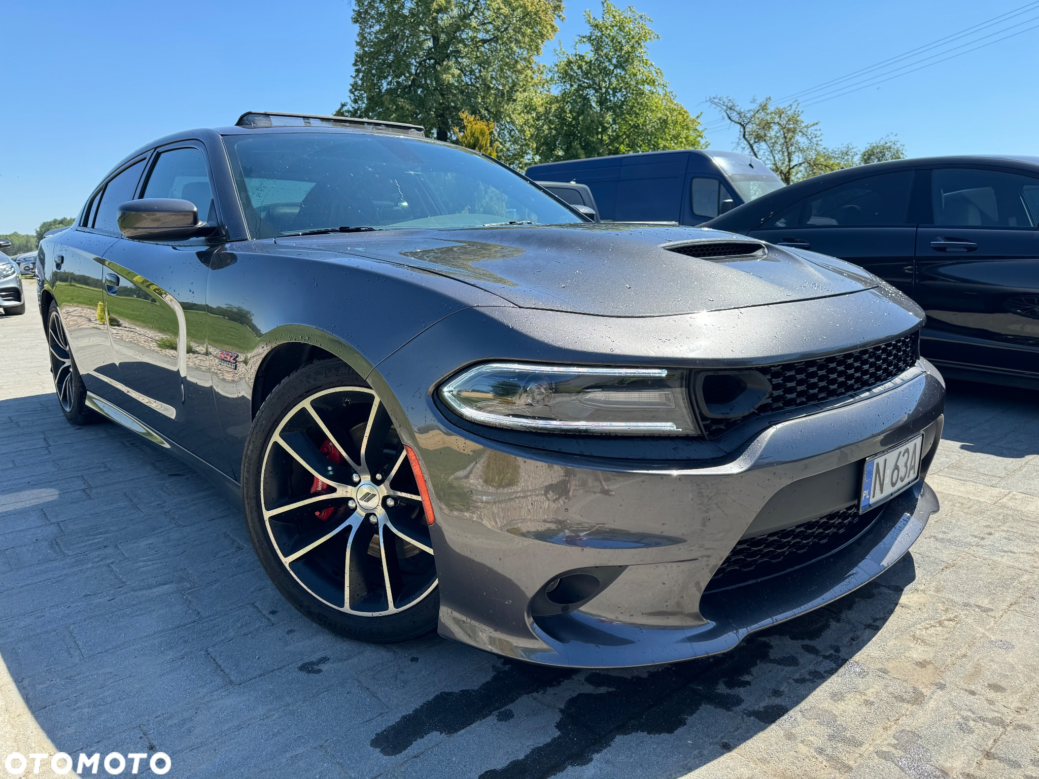 Dodge Charger - 4