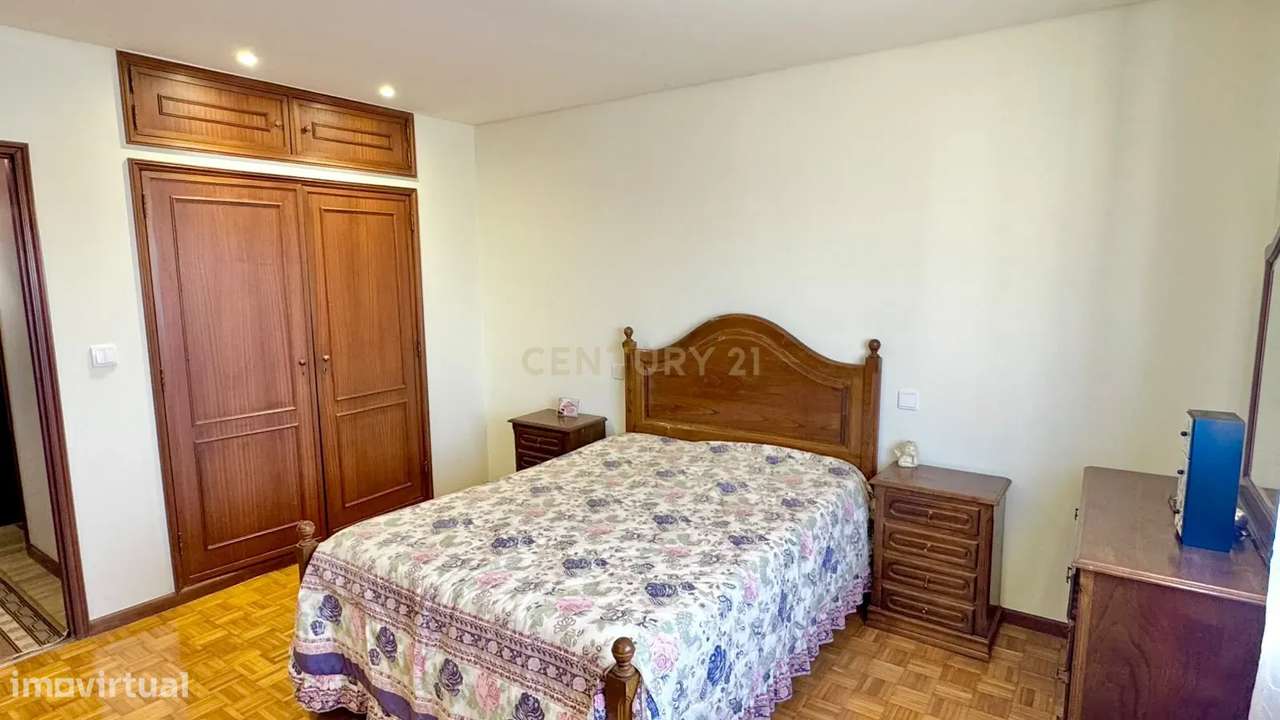 Apartamento T3 com garagem em excelente localização, em Vila do Conde-20