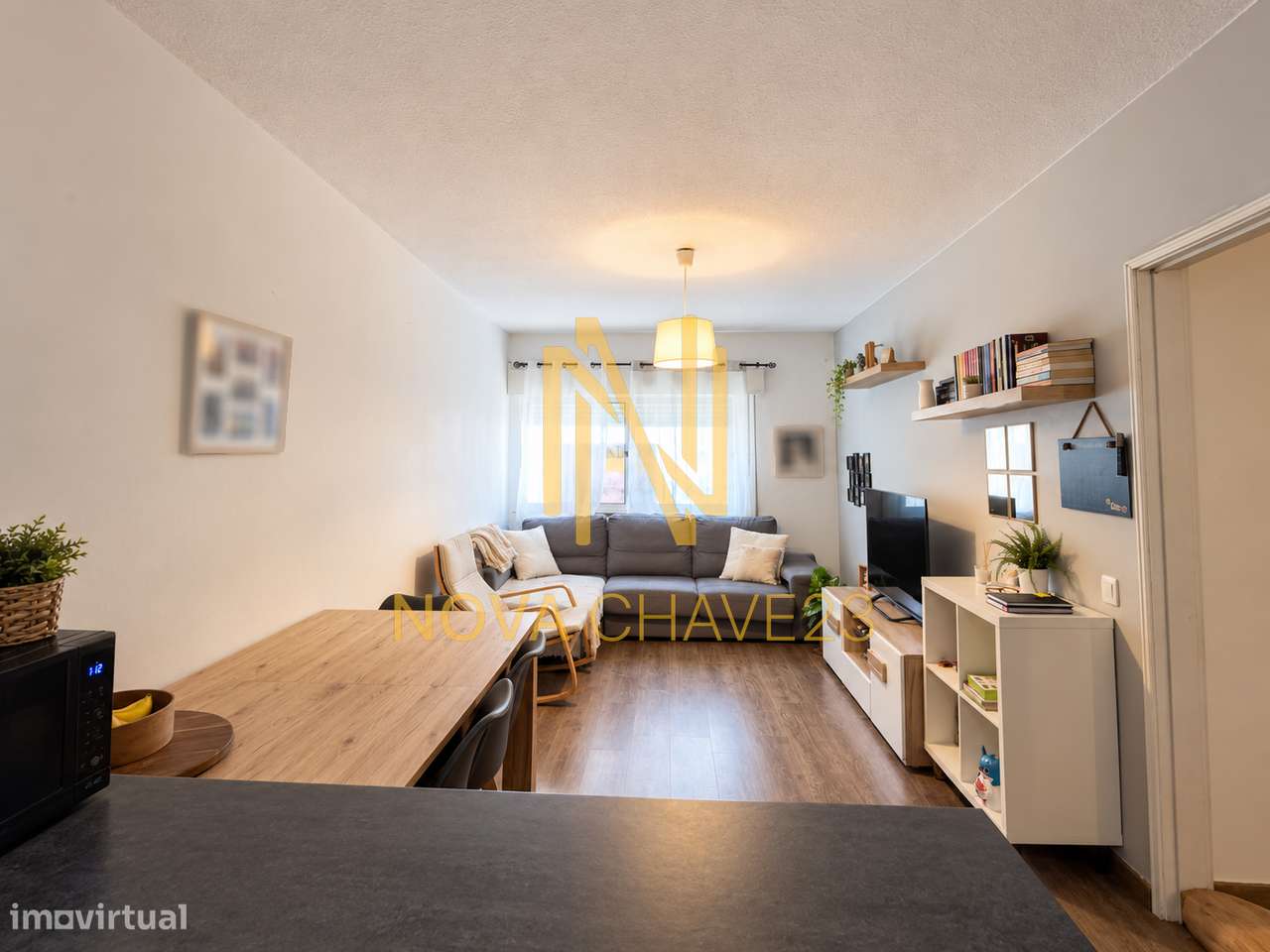 Apartamento T1 na Rinchoa – 55 m² | Cozinha e Sala em Open Space-0