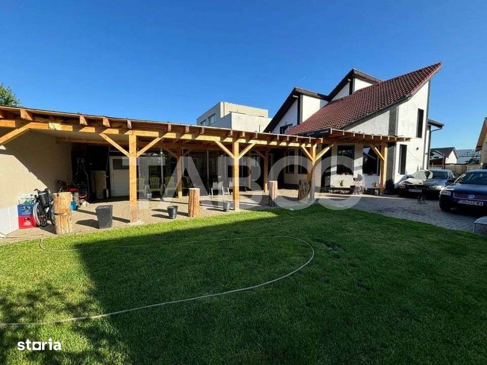 Casa individuala 4 camere cu teren generos si terasa inchisa Selimbar - Imagine principală: 2/19