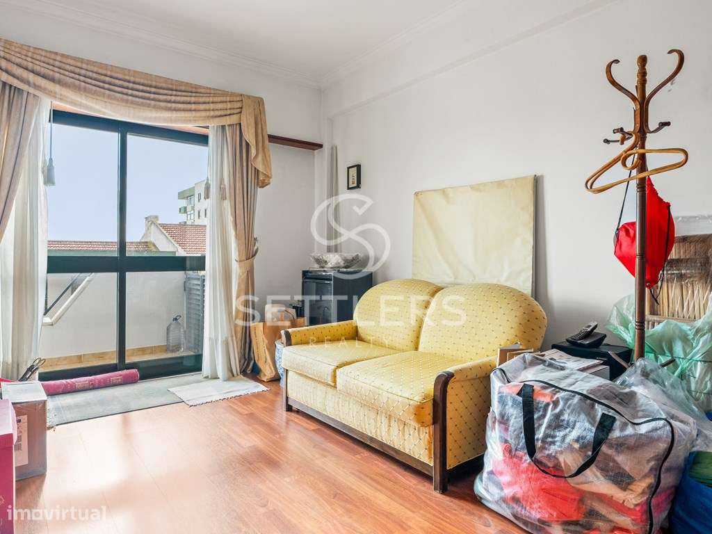 Apartamento T2+1 - Parede-18