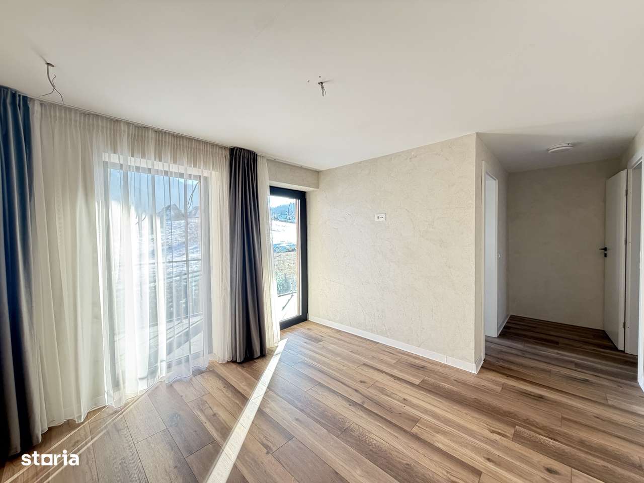 Casă de vacanță modernă într-un cadru natural deosebit – Râșnov-6