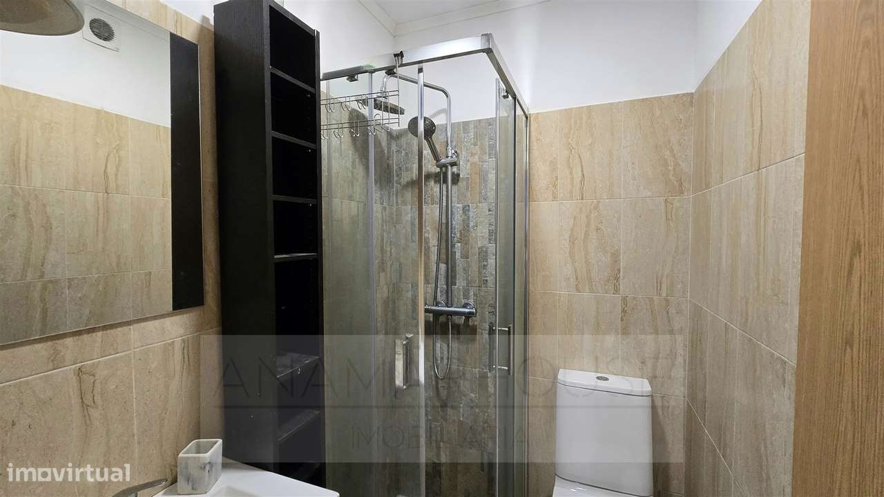 T3 pronto a habitar com parqueamento e arrecadação na Amadora-13