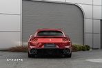 Ferrari GTC4Lusso - 4
