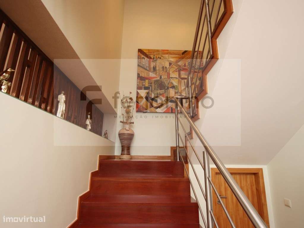 'NOVIDADE'
Excelente Moradia Geminada-39