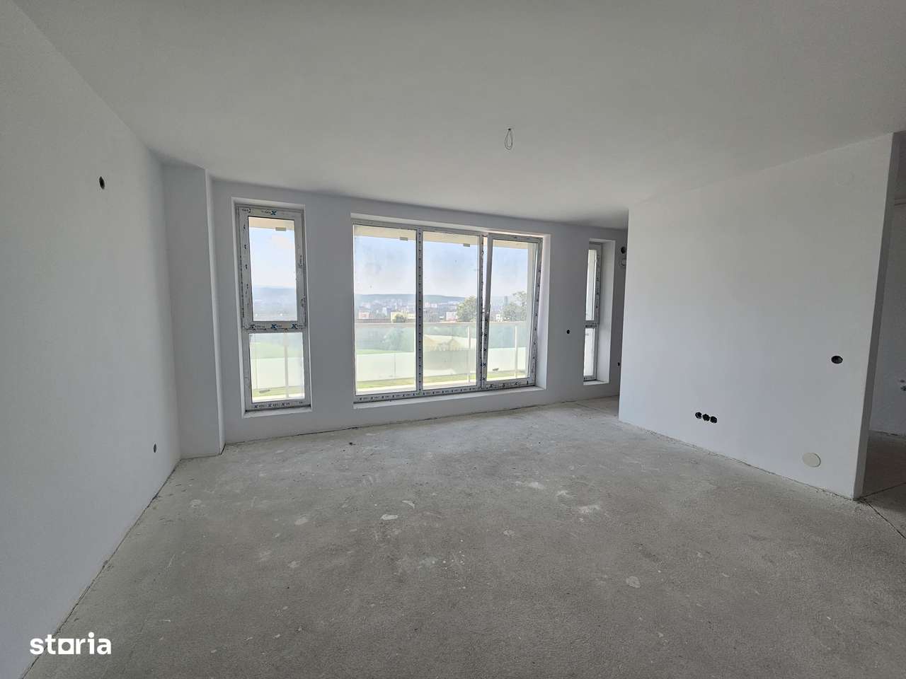 Apartament cu 3 camere in Grigorescu cu terasa si parcare - Imagine principală: 5/12