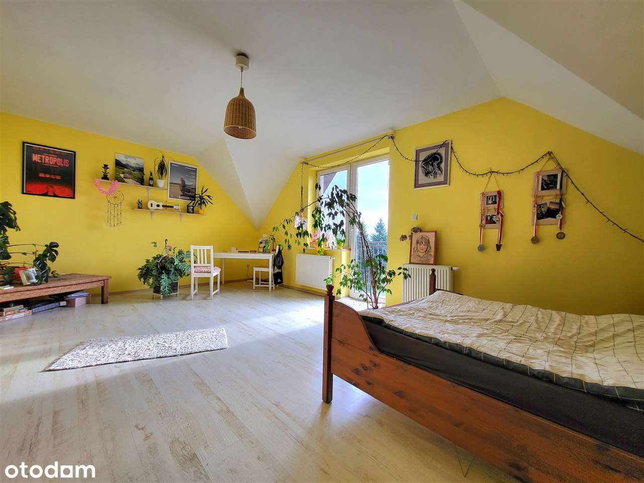 Dom  w doskonałej lokalizacji .-3