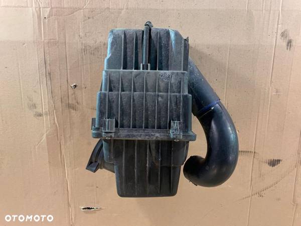 9643853880 Obudowa filtra powietrza citroen berlingo 1I lift - 1