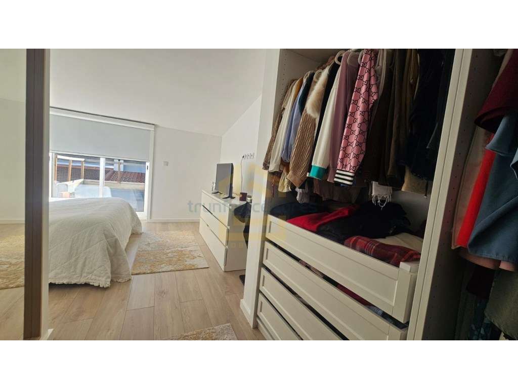 Moradia T2+1 Totalmente Renovada - 100m da Praia | Vila do Conde-23