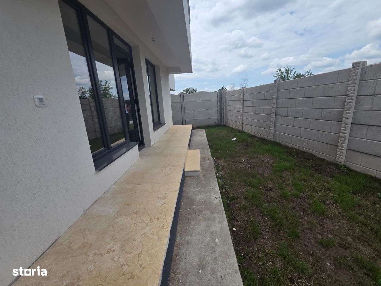 Vila P+1E+M ,6 camere Bragadiru - Imagine principală: 4/20