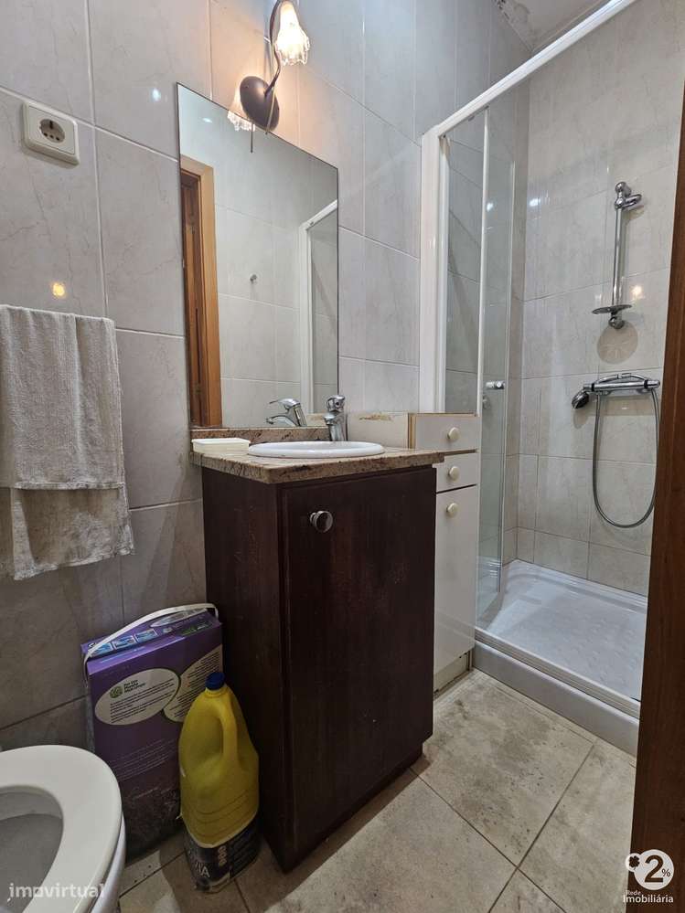 Moradia V3 em São Mamede Infesta-15