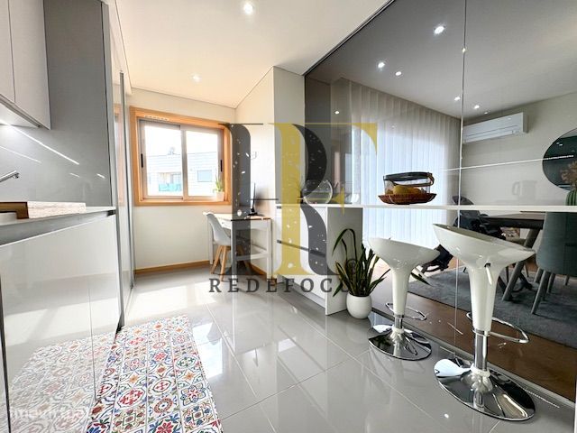Fantástico Apartamento T2 Moderno em Santa Maria da Feira-21