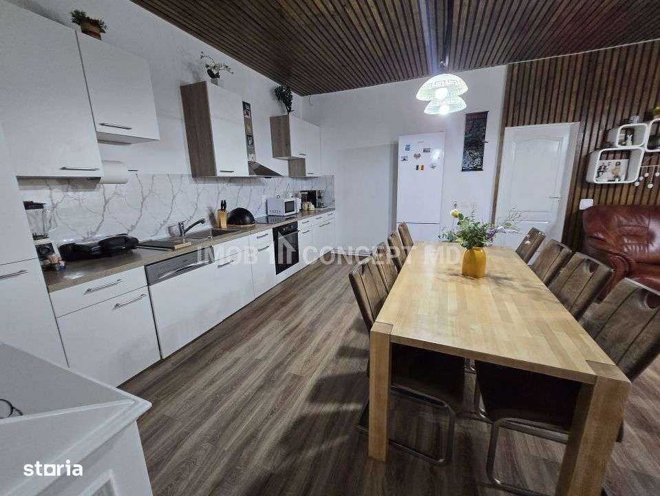 Vanzare Casa cu 3 camere si teren de 4000 mp in Soimari-Prahova-10