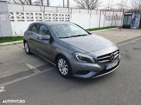 Mercedes-Benz A 180 CDI (BlueEFFICIENCY) - 13