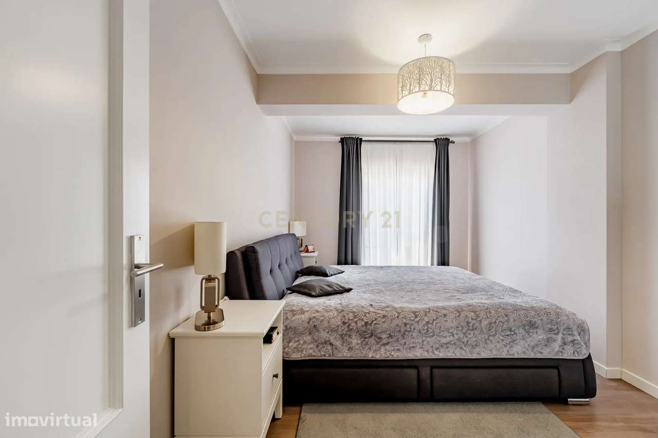 Apartamento T2 em Rio de Mouro, Sintra.-15
