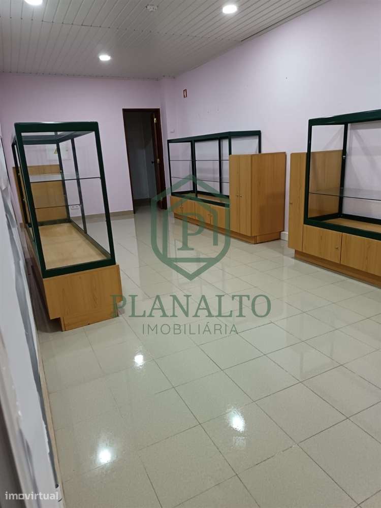 Loja  Venda em Vendas Novas,Vendas Novas-3