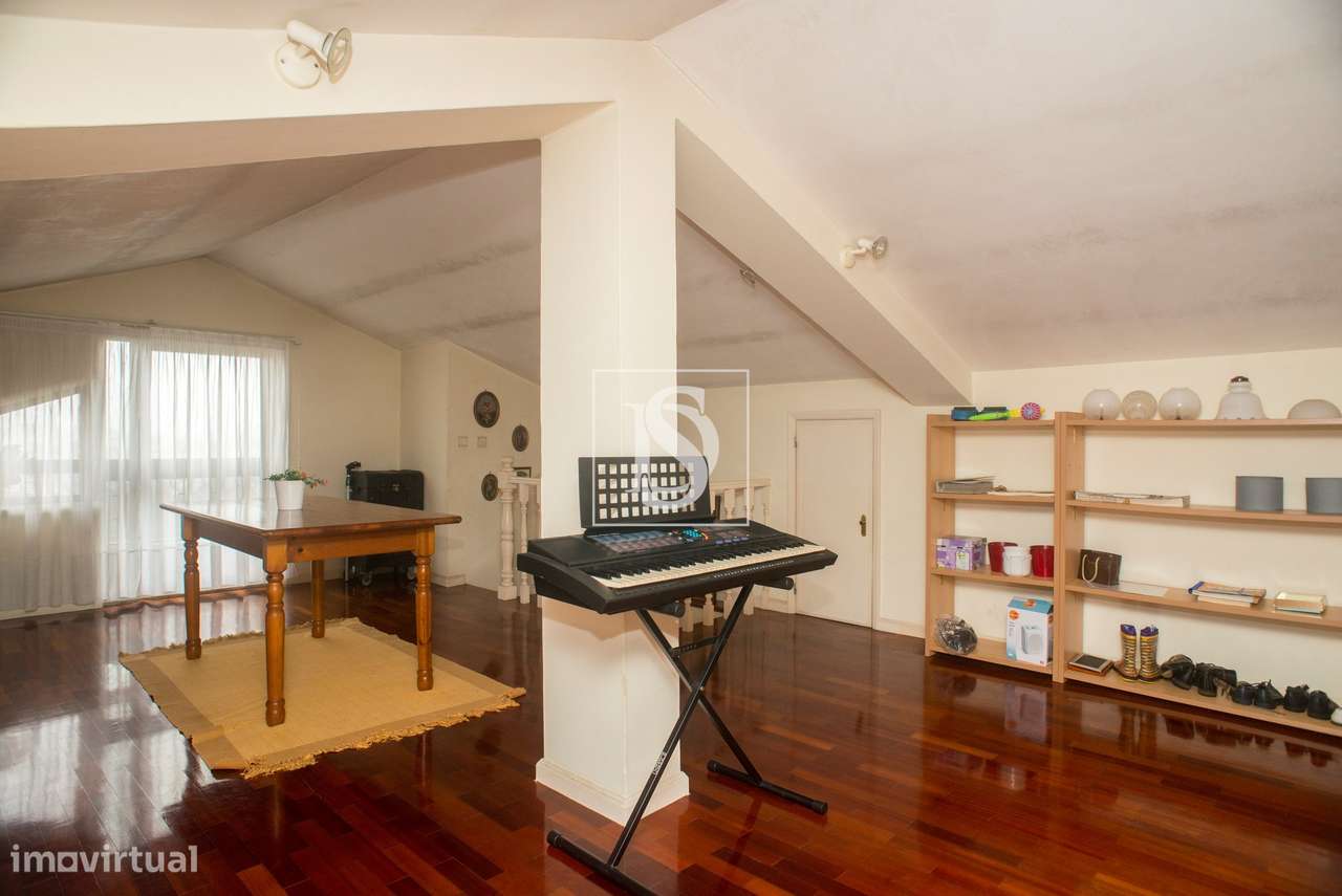 Moradia T4 Alfena-24