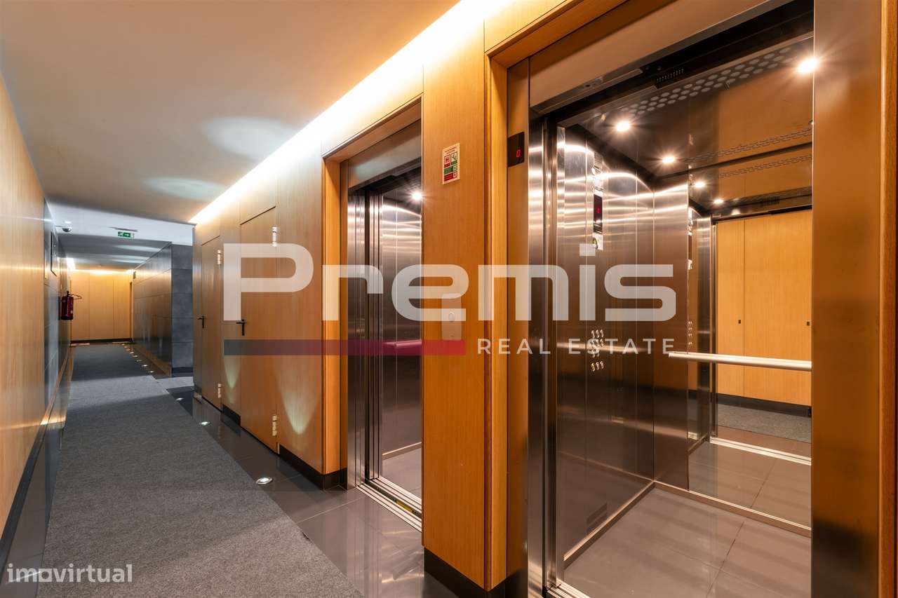 Apartamento T3 Venda em Oliveira do Douro,Vila Nova de Gaia-28