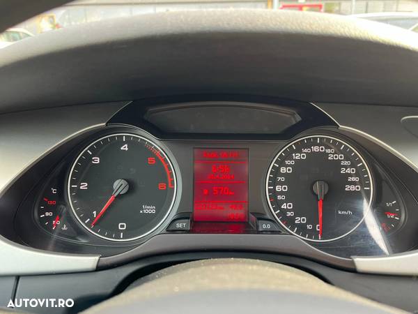 Audi A4 2.0 TDI DPF Attraction - 9