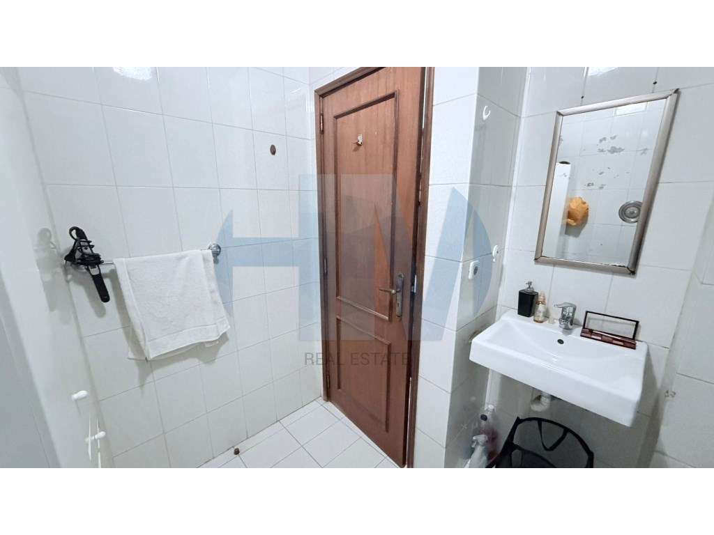 Apartamento T2 com 80 m² em Rio Tinto - Junto ao Parque Nascente-4