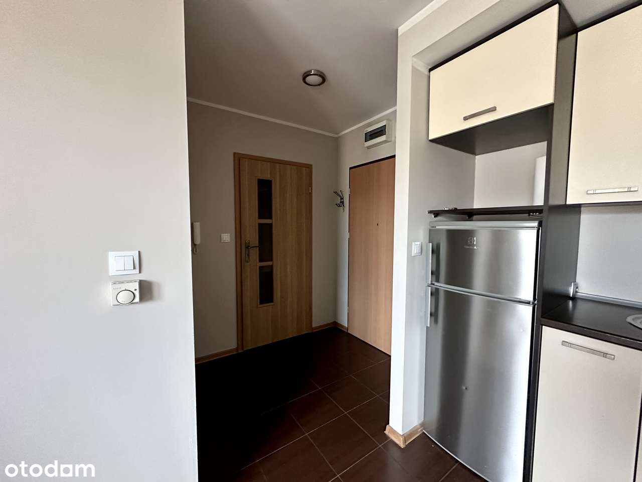 2-pokojowe mieszkanie z balkonem w centrum - Pełny obrazek: 5/12