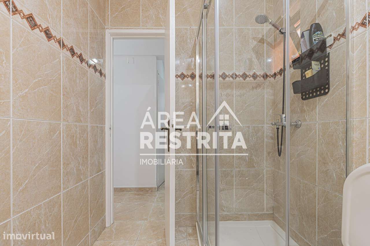 Apartamento T3 na Moita-34