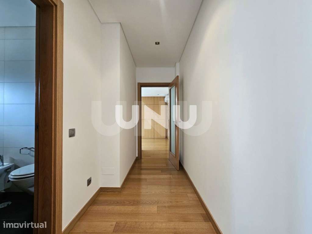 Apartamento T1+1 Duplex - No Centro da Cidade de Viseu-9