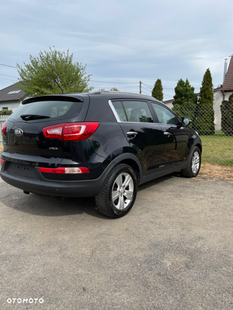 Kia Sportage 1.7 CRDI 2WD Attract - 9