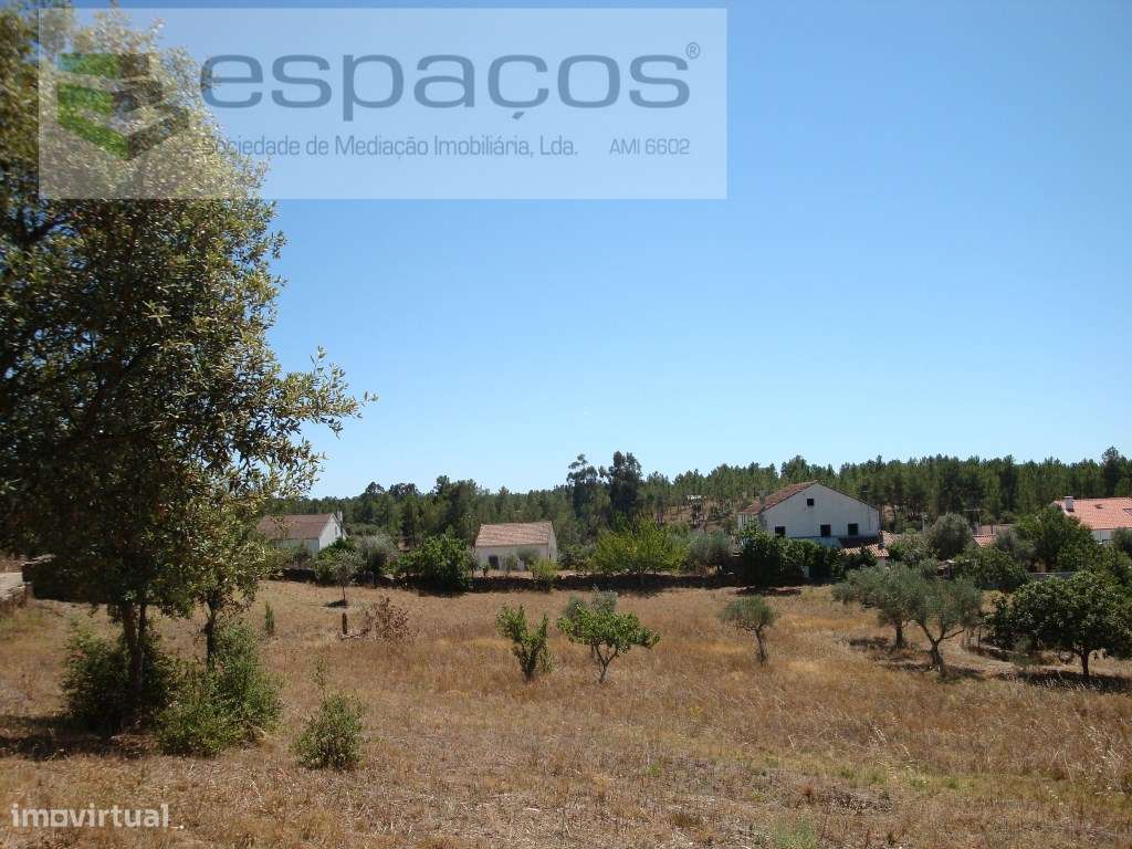 Terreno - Grande imagem: 2/13