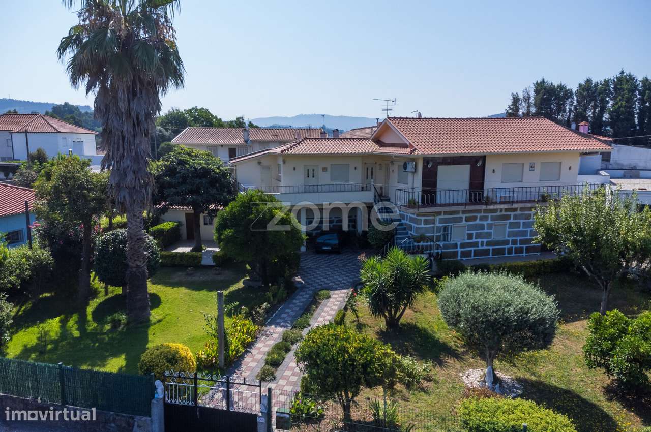 Moradia individual T4 + T3 em S. João Ponte - Grande imagem: 2/23