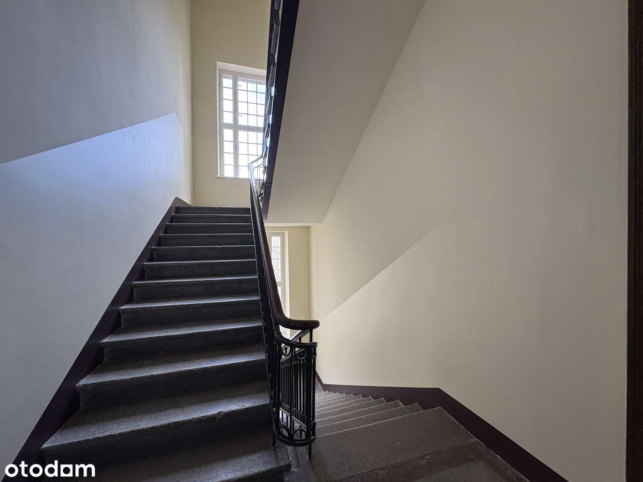 Mieszkanie w centrum 136,61 m2, 4 pokoje, kamienica ul. Piotrkowska-15