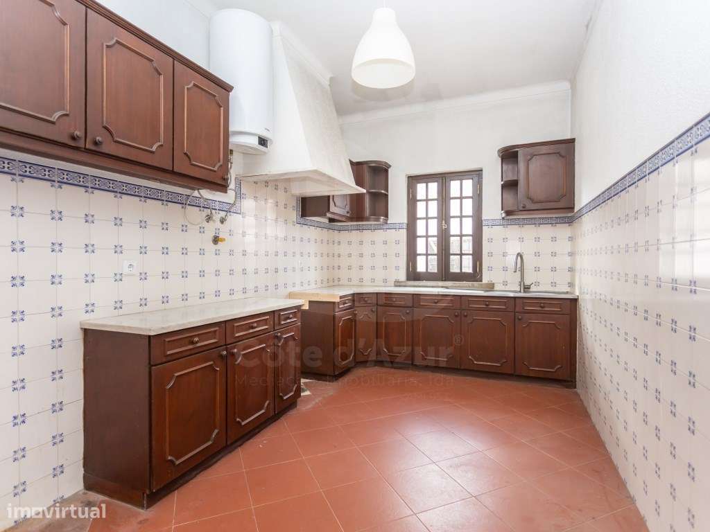 Moradia com vista panorâmica sobre Lisboa-21