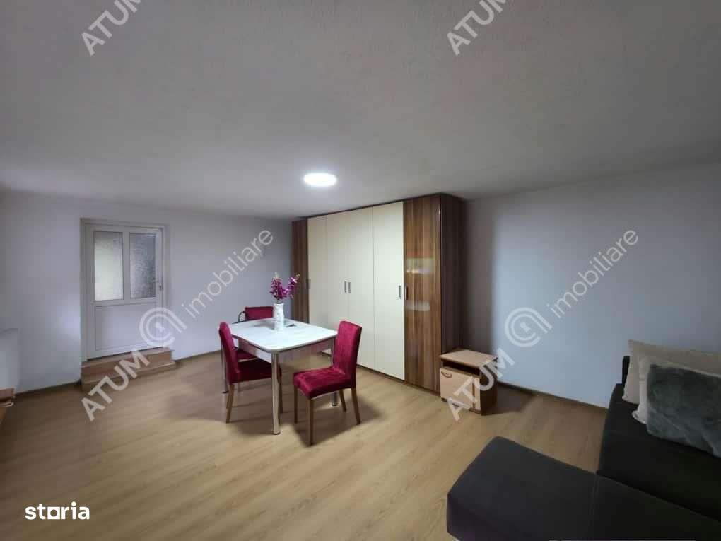 Casa spatioasa cu 3 camere si gradina in zona Terezian din Sibiu - Imagine principală: 1/20