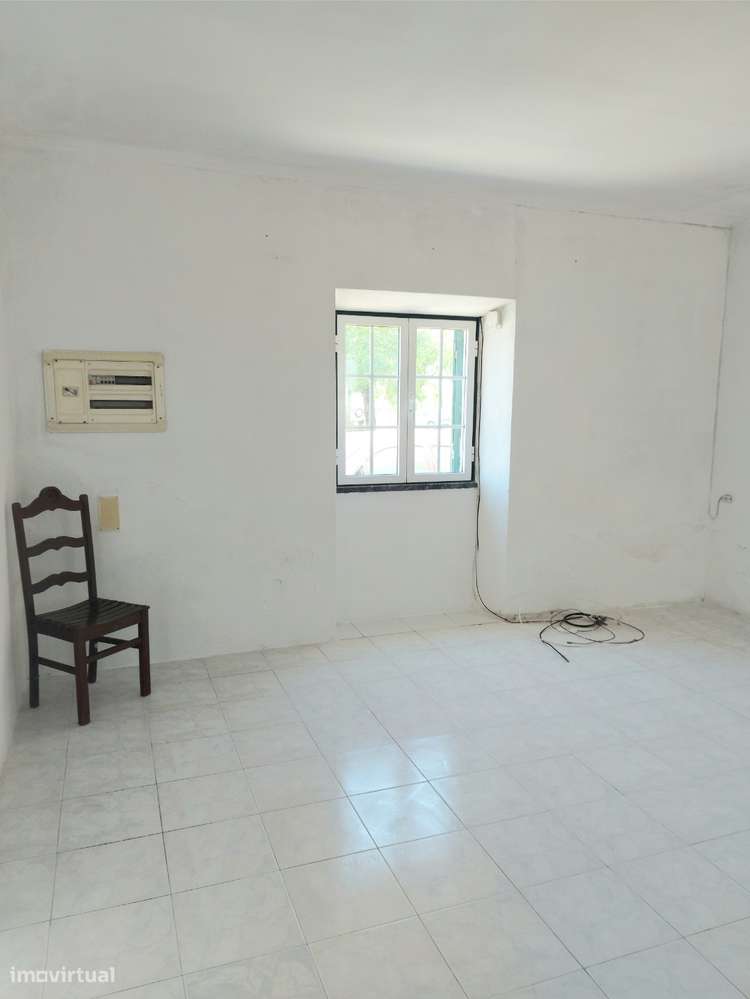 Moradia T3 + T1 + Terreno Urbanizável (Horta) - Vidigueira-26