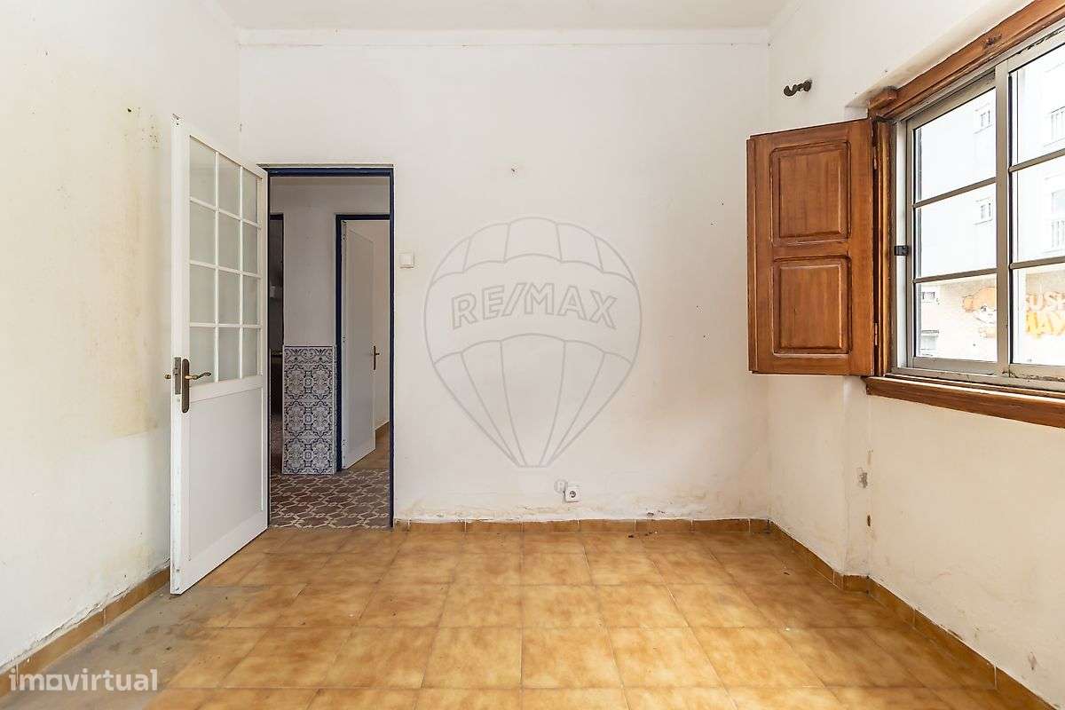 Moradia T2 para venda-4