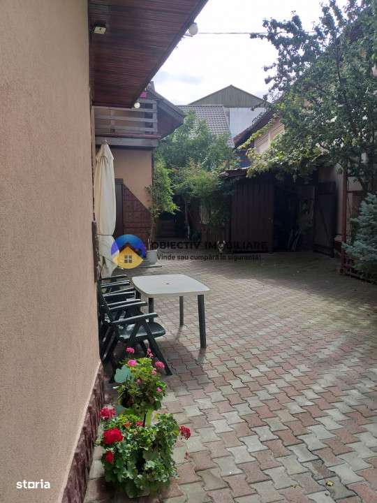 Casa + spatiu comercial la pret de apartament  ,  Precista - Piatra Ne-15