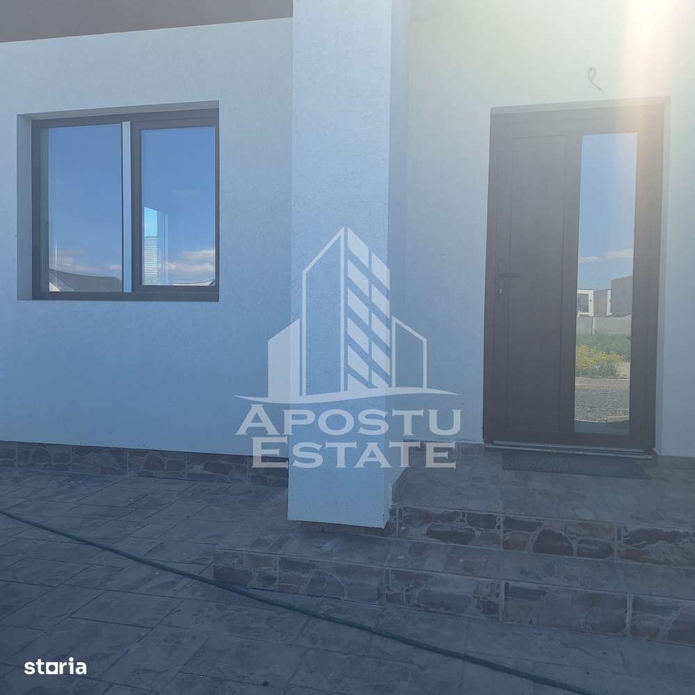 Duplex in Bucovat,bine amplasat cu finisari de calitate. - Imagine principală: 5/20