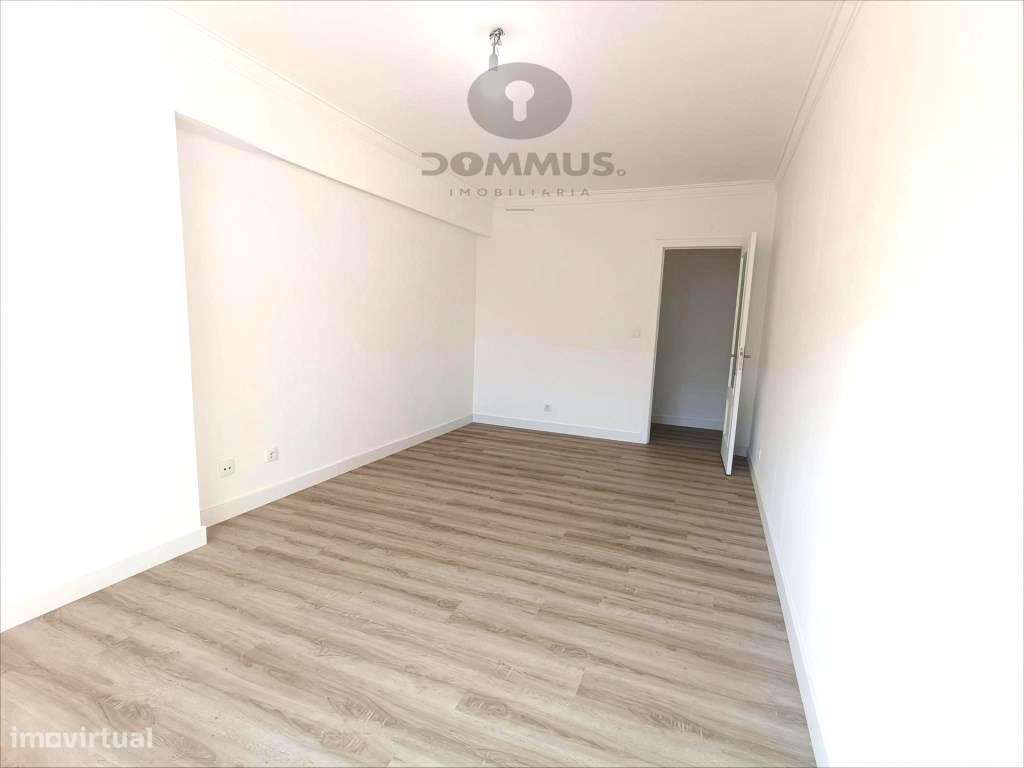 Apartamento T2 em São Marcos com Arrecadação-8