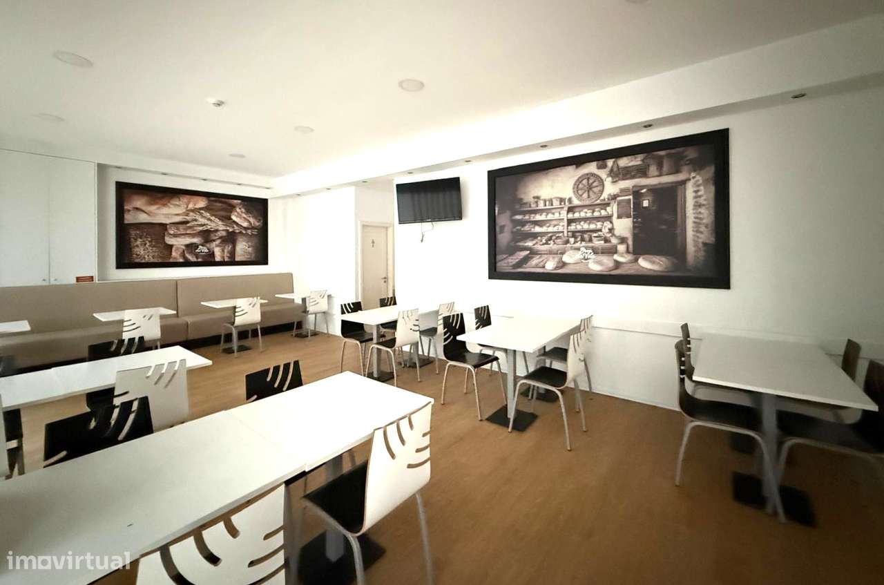 Estabelecimento comercial em Esmoriz-7