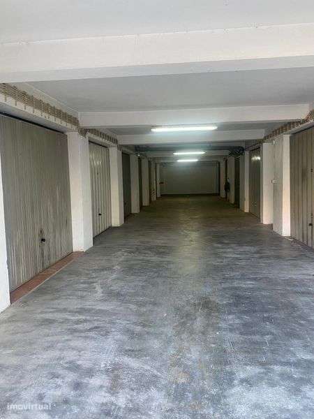 Garagem no Pinhal Novo - Grande imagem: 5/5