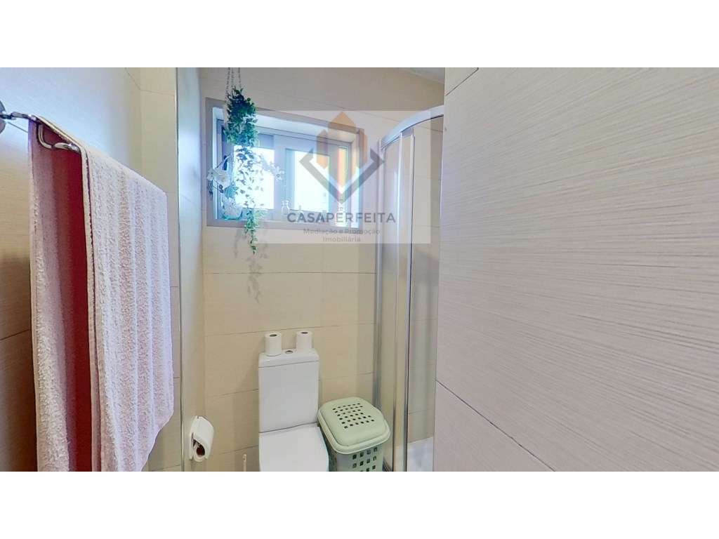 Moradia T3 + Escritório com Espaço Exterior - Mafamude - Junto a Sa...-31