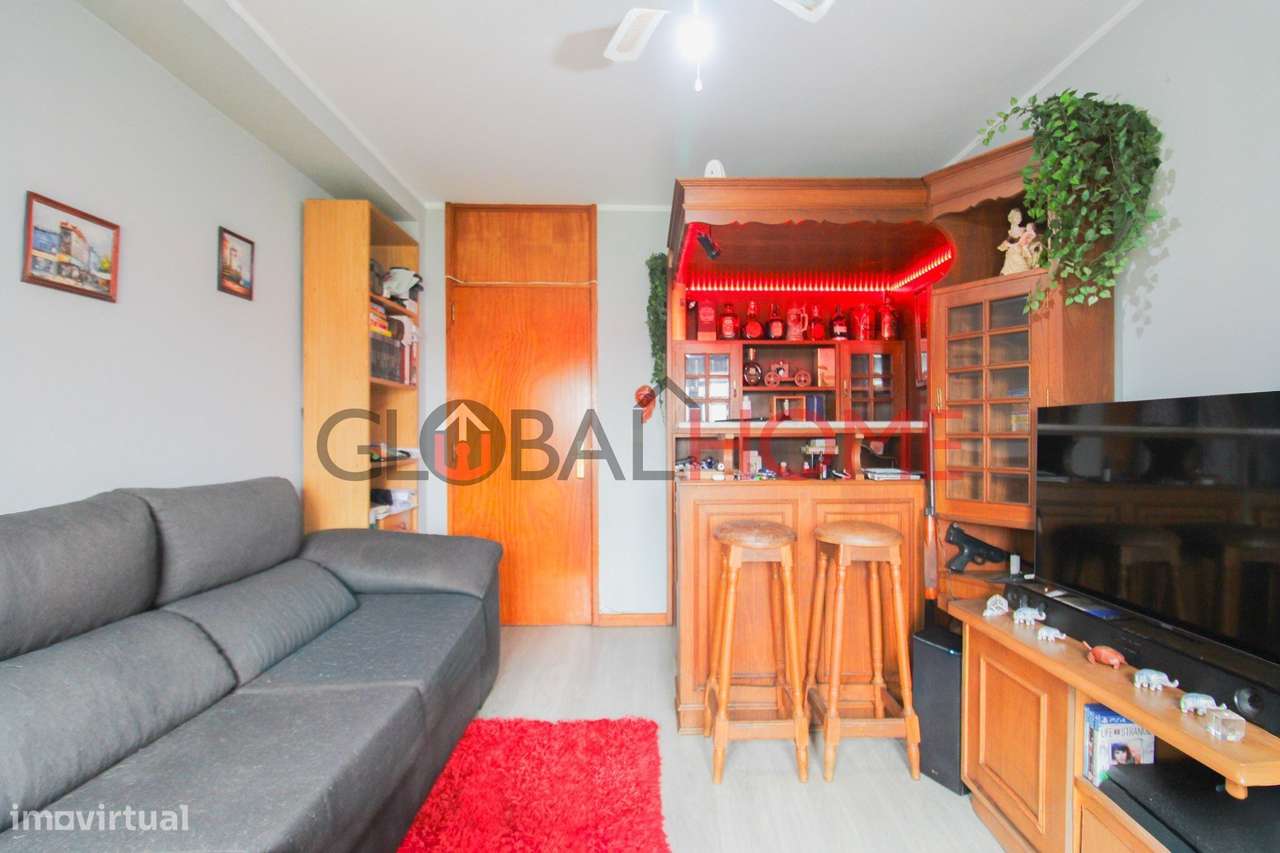 Apartamento T3 Renovado em Rio Tinto-40