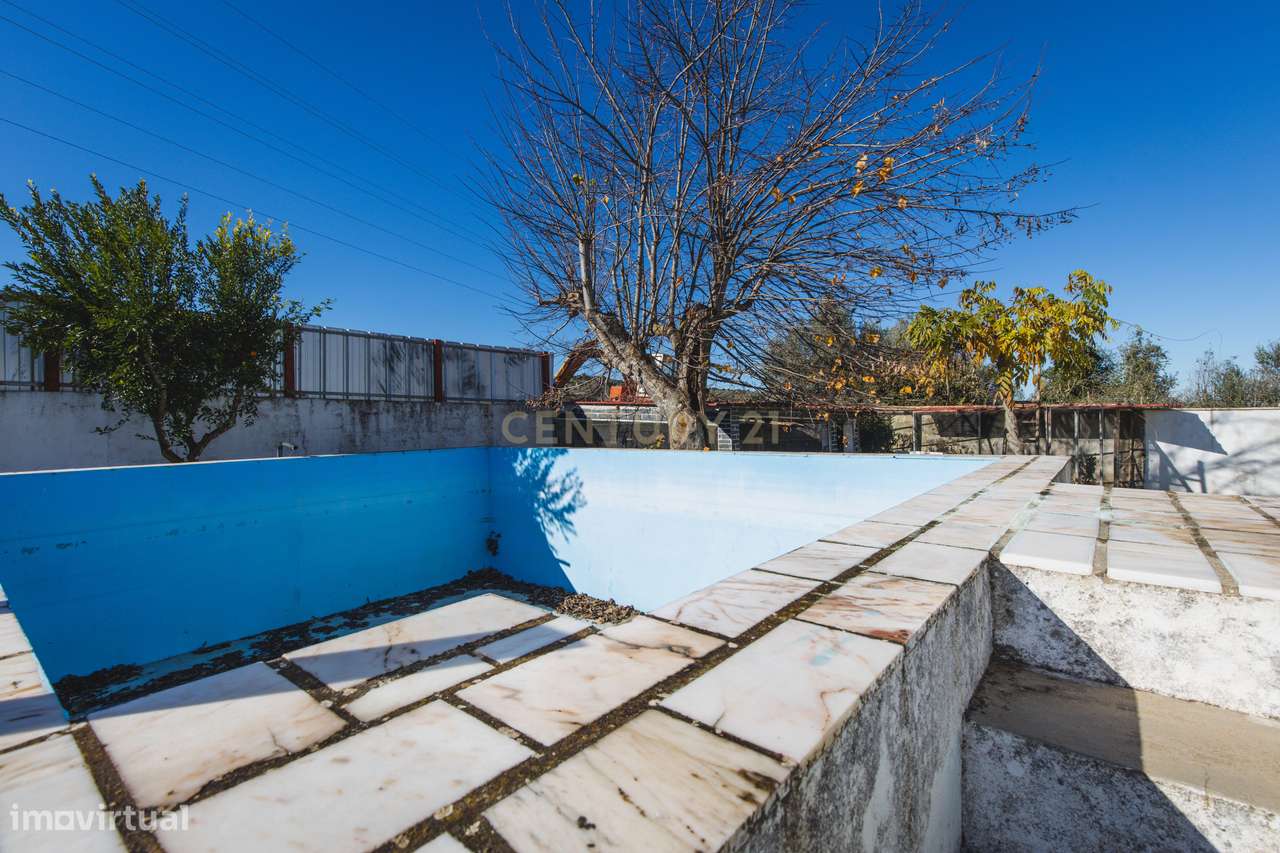 Moradia Térrea T4+1-14