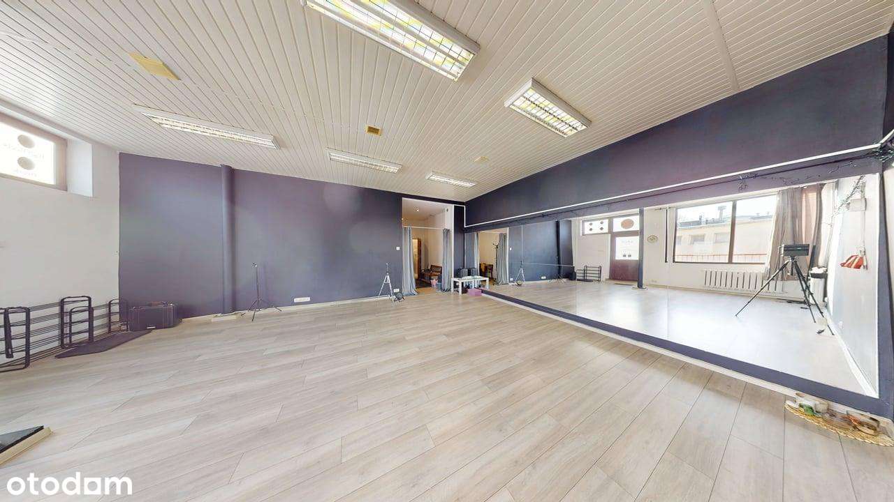 Lokal w ścisłym centrum Goleniowa-3