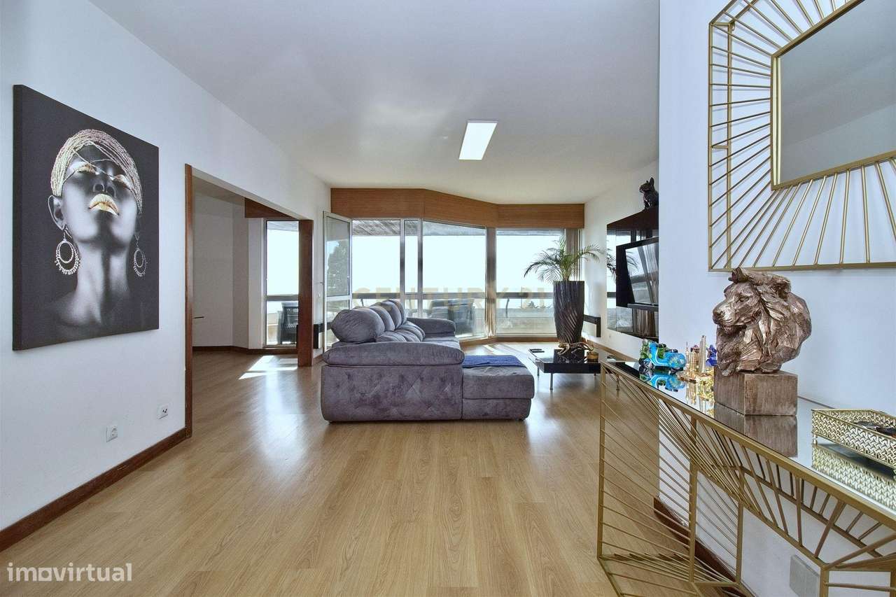 Magnífico Apartamento T3 com vista direta de mar!-11