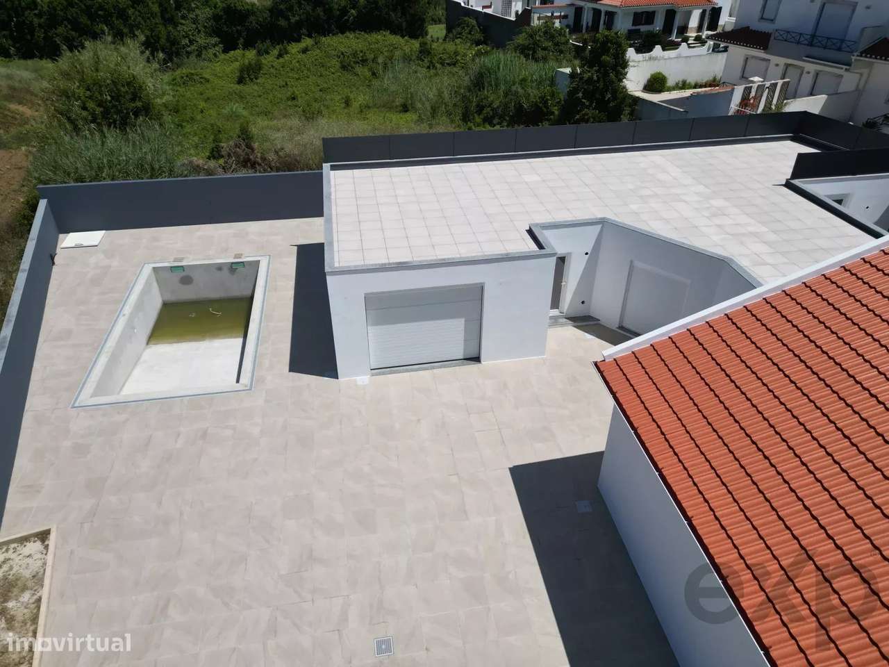 T4 Exclusiva com Piscina Aquecida, Vista Mar e Garagem — Peniche - Grande imagem: 5/32