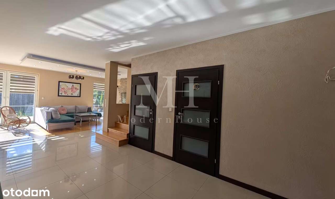 Jednorodzinny dom z 2012r 208m2/666m2 (działka) - Pełny obrazek: 5/10