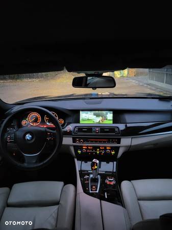BMW Seria 5 520d xDrive Touring Luxury Line - 25